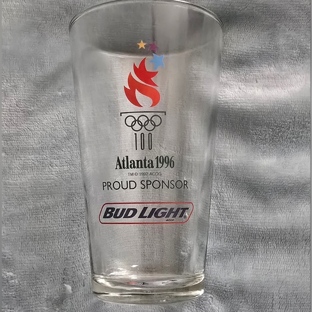 Vintage 1996 Atlanta Olympics Collector Glass Sponsored By Bud Light (1104)